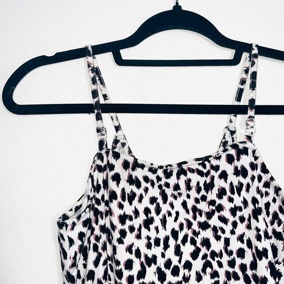 Maurices White & Black Leopard Print Strappy Front Bodysuit Medium Women’s - Picture 7 of 13